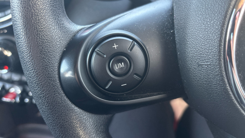 MINI Hatchback 1.5 Cooper Classic II 5dr Petrol Hatchback